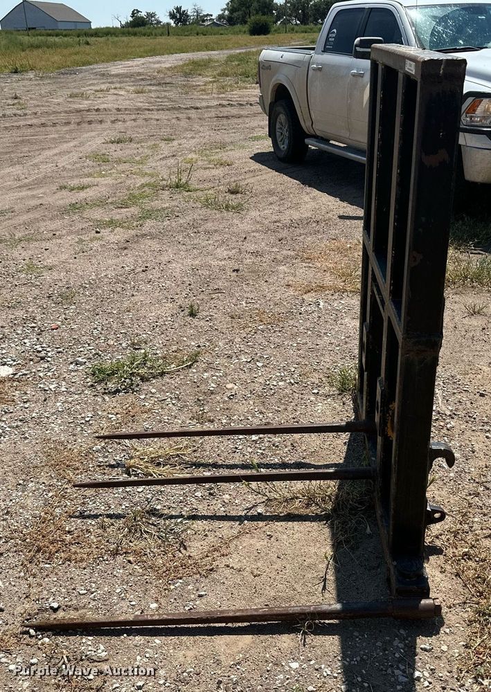 image for item OC9407 44" L wheel loader bale forks