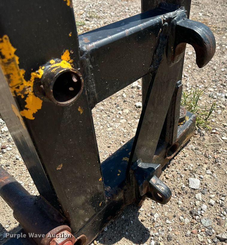 image for item OC9407 44" L wheel loader bale forks