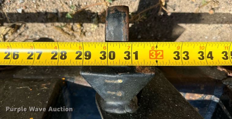 image for item OC9407 44" L wheel loader bale forks