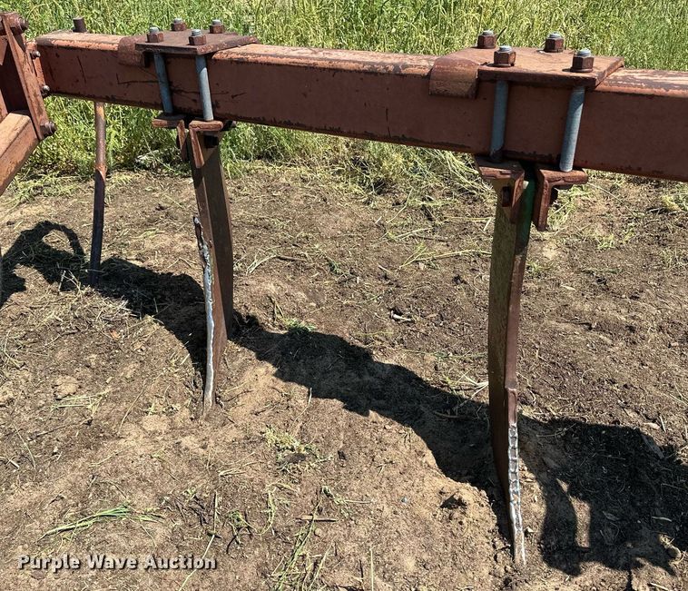 image for item OC9408 International Harvester  ripper