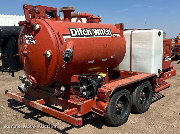 image for item OC9409 2011 Ditch Witch FX30  vacuum excavator