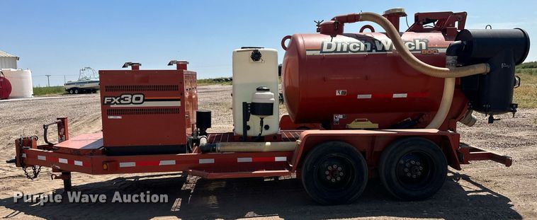 image for item OC9409 2011 Ditch Witch FX30  vacuum excavator