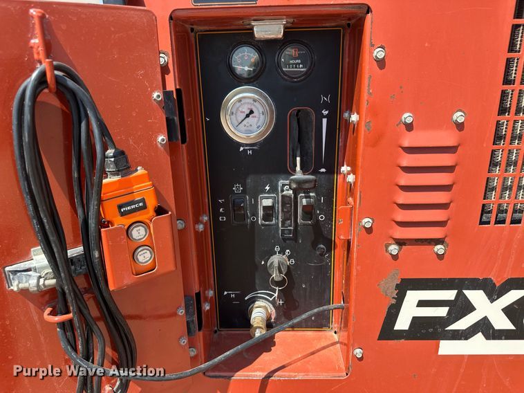 image for item OC9409 2011 Ditch Witch FX30  vacuum excavator