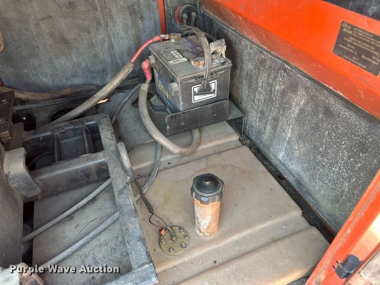 image for item OC9409 2011 Ditch Witch FX30  vacuum excavator