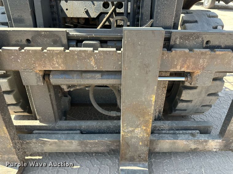 image for item OC9410 Tailift FD30  forklift