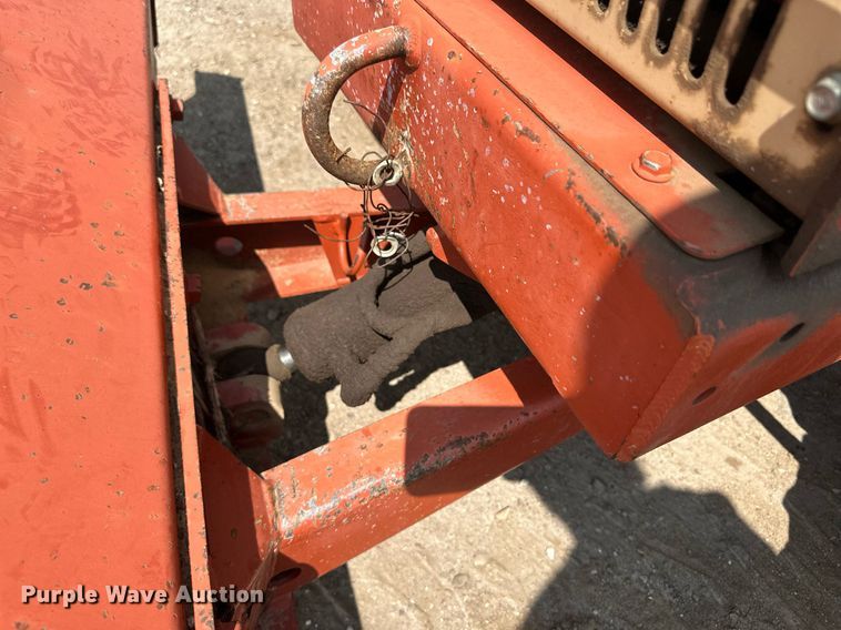 image for item OC9429 2000 Ditch Witch 3700  trencher