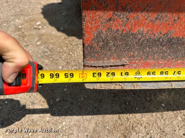 image for item OC9429 2000 Ditch Witch 3700  trencher