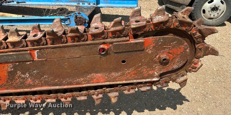 image for item OC9429 2000 Ditch Witch 3700  trencher