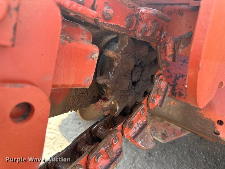 image for item OC9429 2000 Ditch Witch 3700  trencher