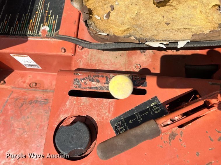 image for item OC9429 2000 Ditch Witch 3700  trencher