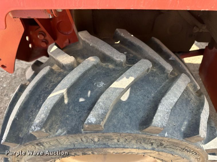 image for item OC9429 2000 Ditch Witch 3700  trencher