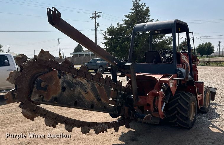 image for item OC9430 2006 Ditch Witch RT75  trencher