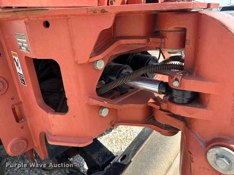 image for item OC9430 2006 Ditch Witch RT75  trencher