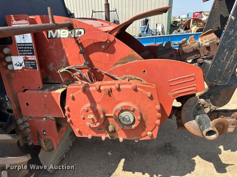 image for item OC9430 2006 Ditch Witch RT75  trencher