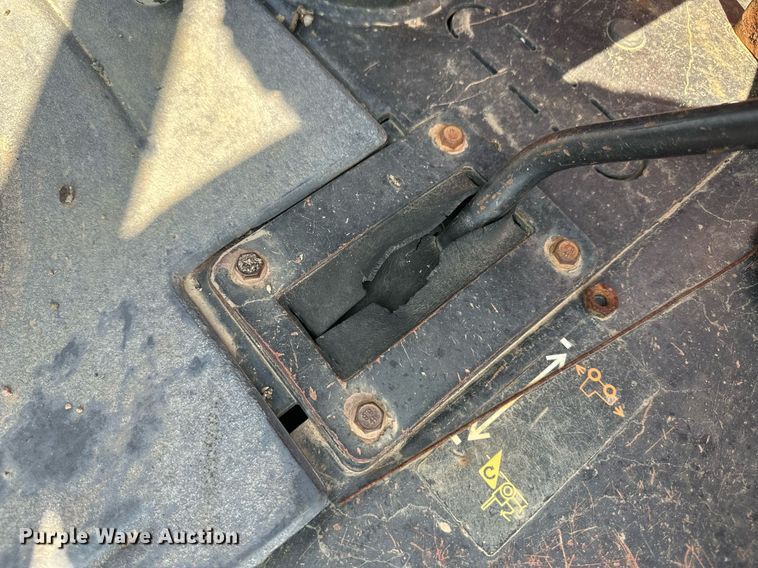 image for item OC9430 2006 Ditch Witch RT75  trencher