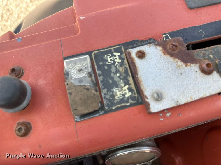 image for item OC9430 2006 Ditch Witch RT75  trencher