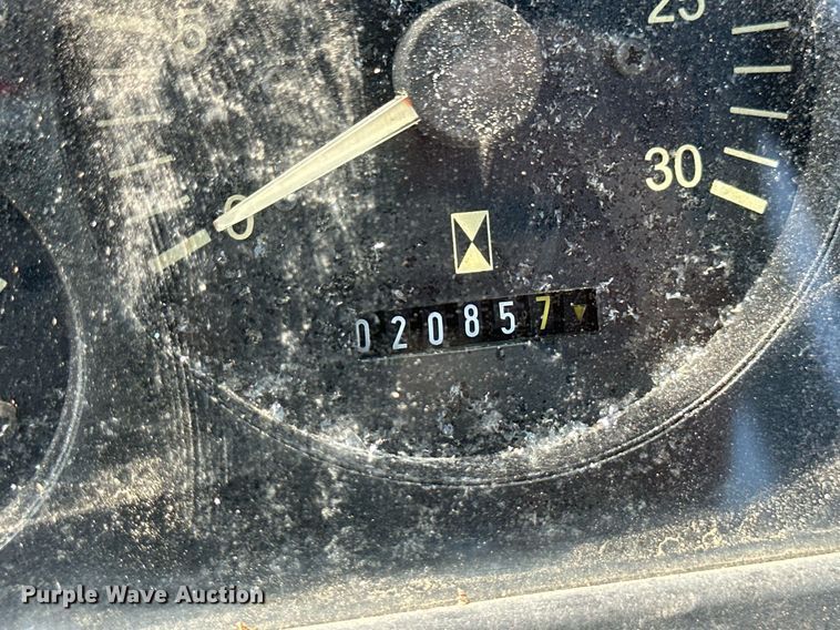 image for item OC9430 2006 Ditch Witch RT75  trencher