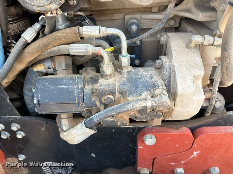 image for item OC9430 2006 Ditch Witch RT75  trencher