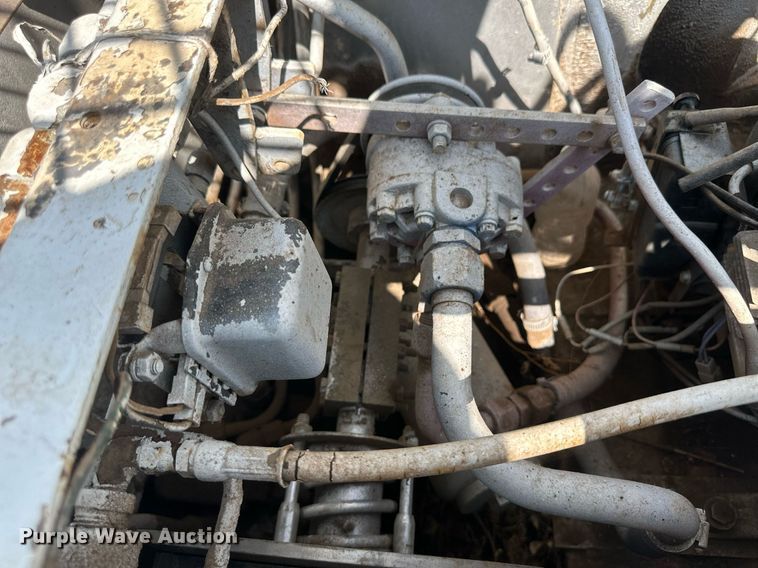 image for item OC9433 Bobcat  skid steer loader