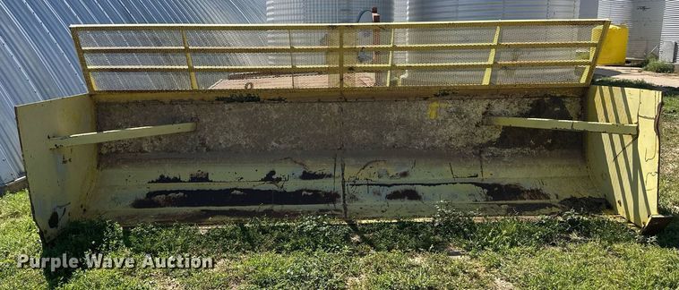 image for item OC9442 Snow pusher