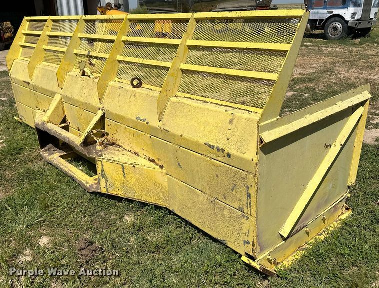 image for item OC9442 Snow pusher