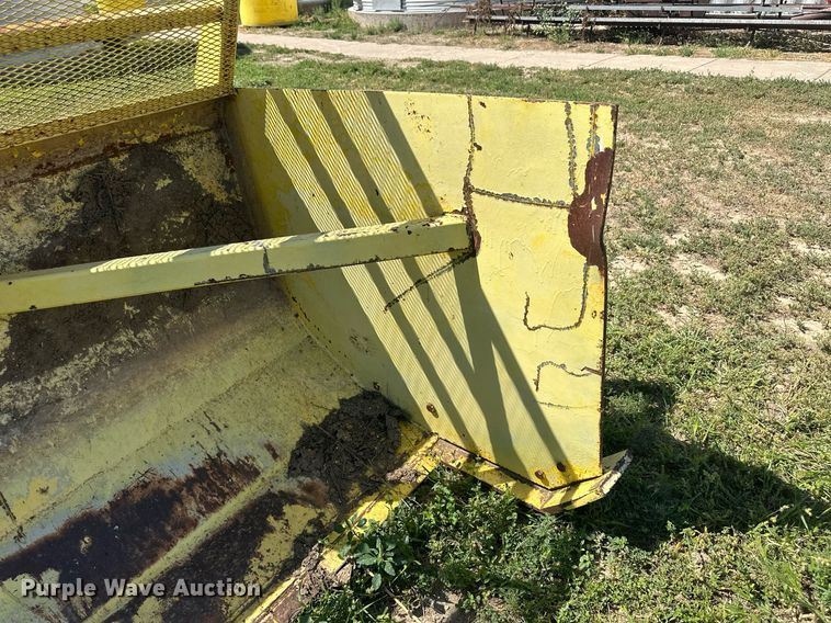 image for item OC9442 Snow pusher