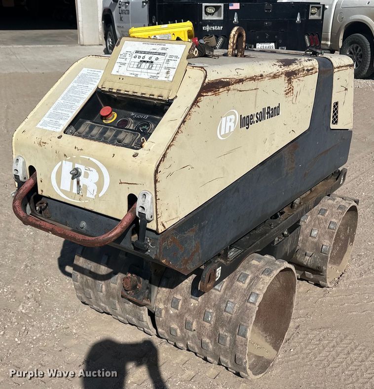 image for item OC9451 Ingersoll Rand TC-13  trench compactor