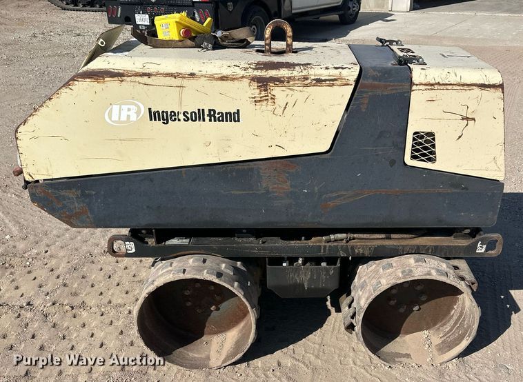 image for item OC9451 Ingersoll Rand TC-13  trench compactor