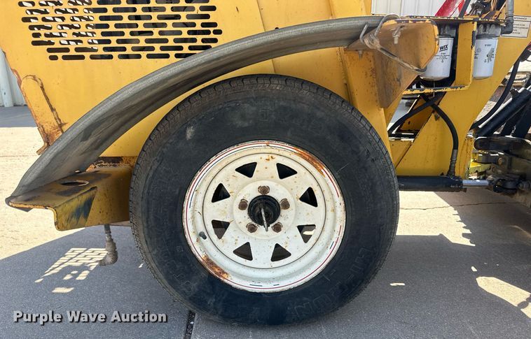 image for item OC9452 2003 Terramite TSS38  broom