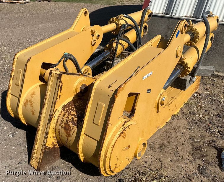 image for item OC9453 Liebherr ripper attachment