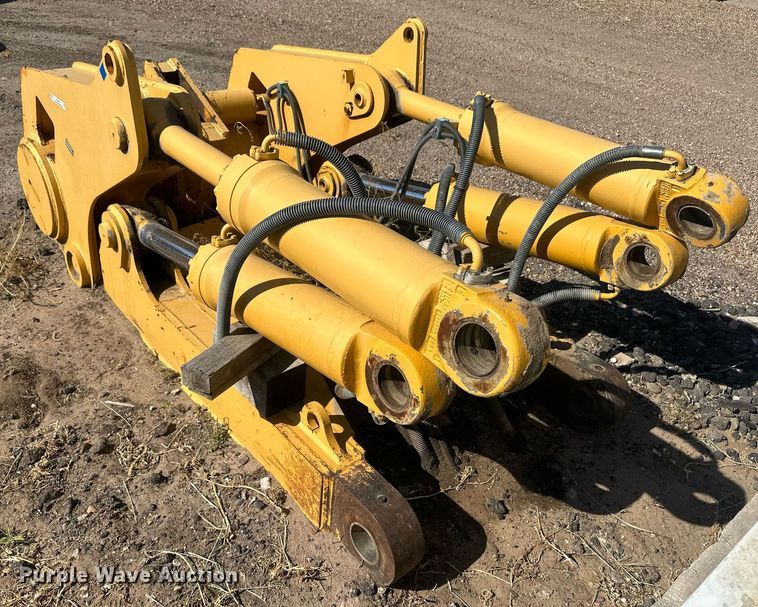 image for item OC9453 Liebherr ripper attachment