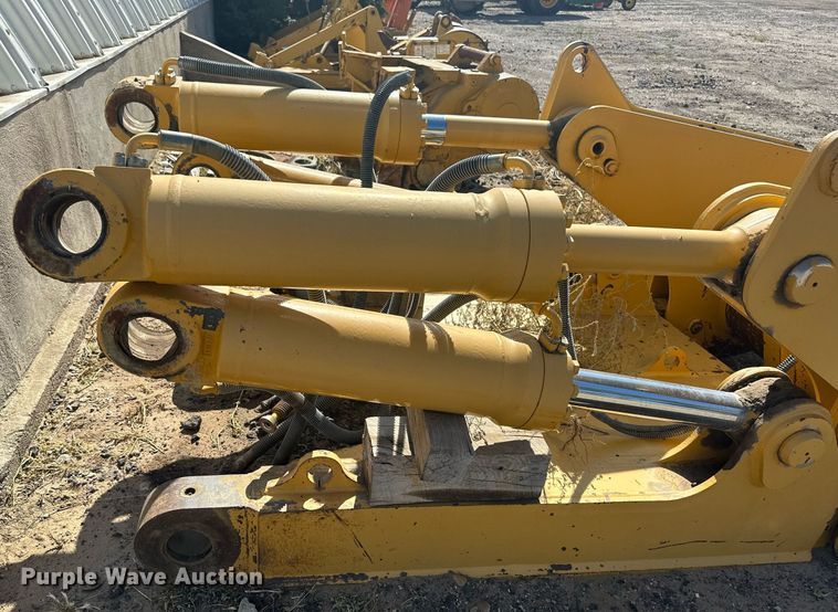 image for item OC9453 Liebherr ripper attachment