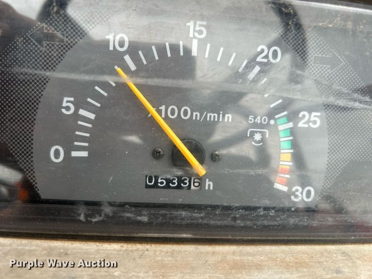 image for item DJ6333 Massey Ferguson 1552  MFWD tractor