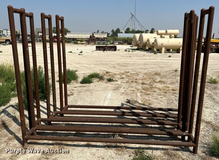 image for item DK2507 (4) racks