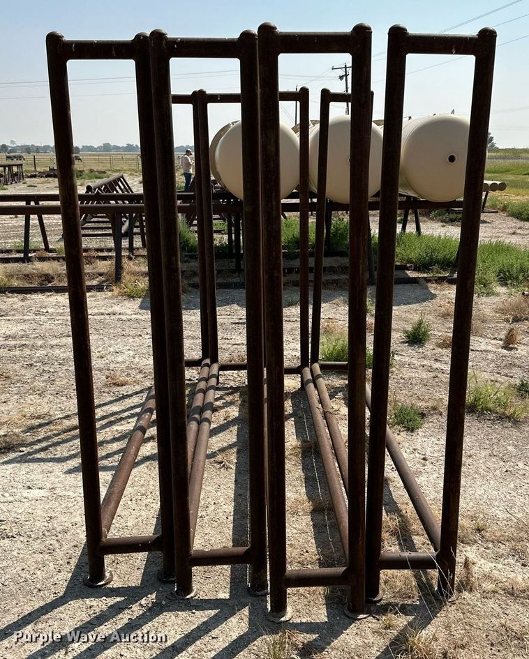 image for item DK2507 (4) racks