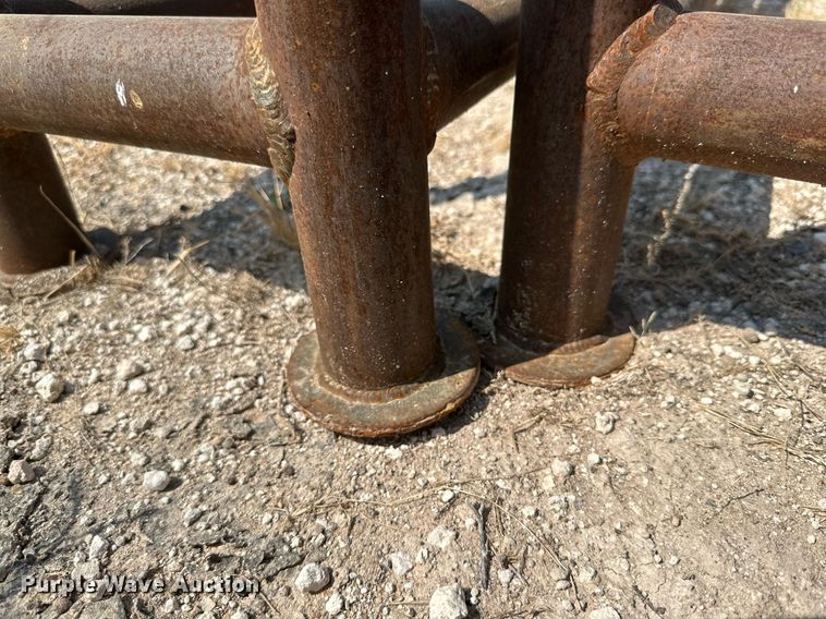 image for item DK2507 (4) racks