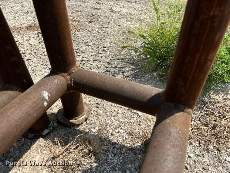 image for item DK2507 (4) racks