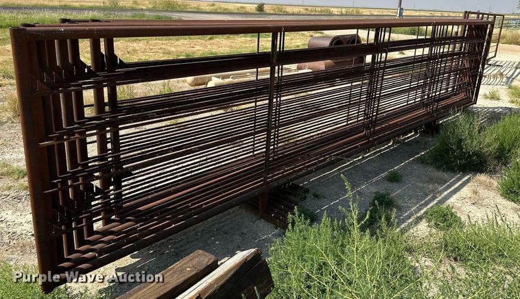 image for item DK2508 (10) 24.5' L panels