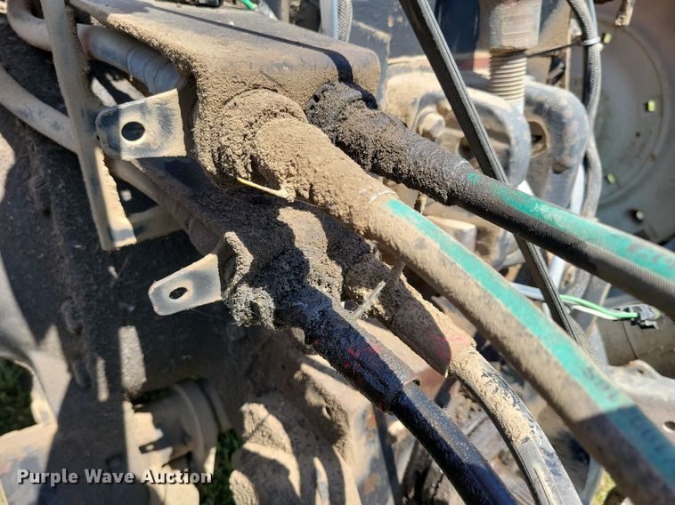 image for item DN4099 Kinze 3500  split row planter