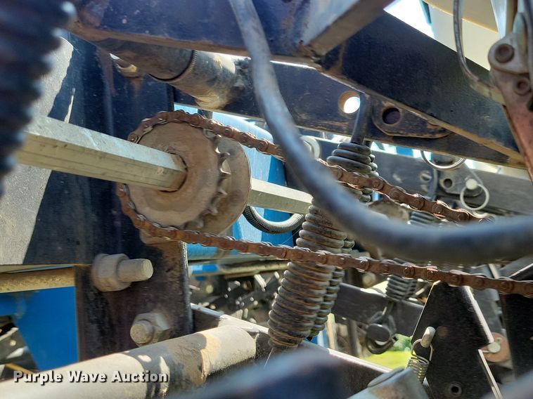 image for item DN4099 Kinze 3500  split row planter