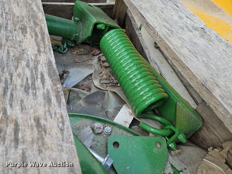 image for item DP2416 John Deere  gathering wheels kit