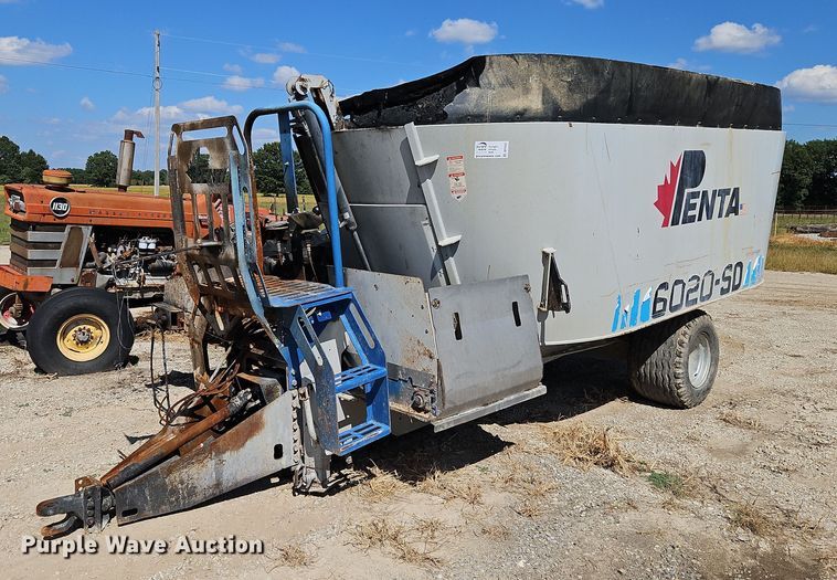 image for item DP2422 Penta 6020-SD  feed mixer