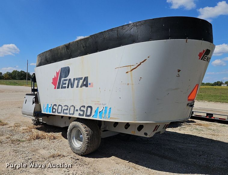 image for item DP2422 Penta 6020-SD  feed mixer