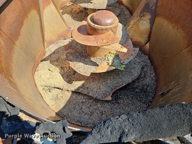 image for item DP2422 Penta 6020-SD  feed mixer