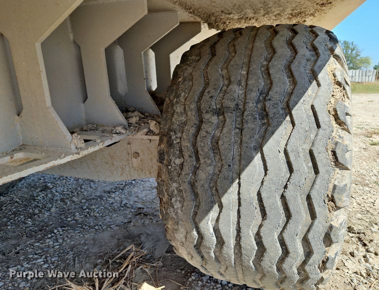 image for item DP2422 Penta 6020-SD  feed mixer