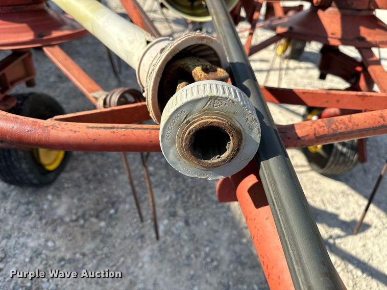 image for item DP3176 New Holland 169  hay tedder