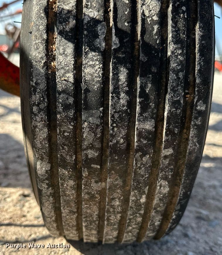 image for item DP3176 New Holland 169  hay tedder