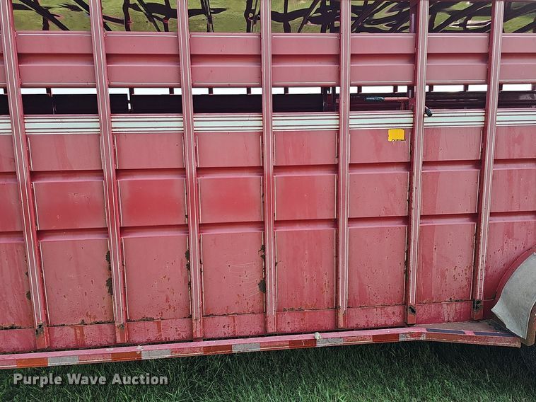 image for item DQ0303 1996 Travalong  livestock trailer