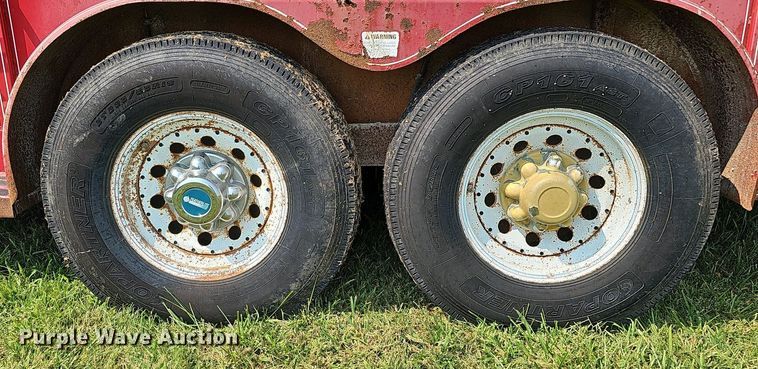 image for item DQ0303 1996 Travalong  livestock trailer