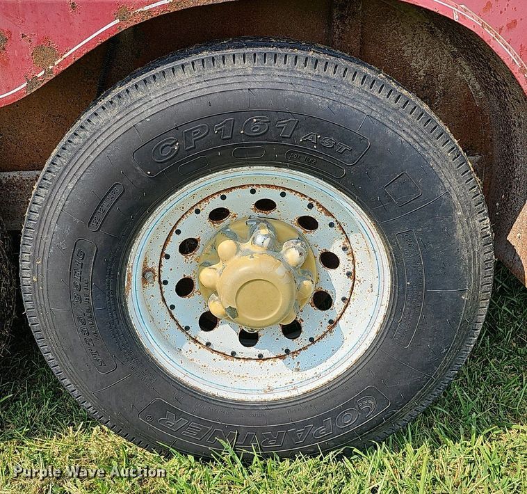 image for item DQ0303 1996 Travalong  livestock trailer